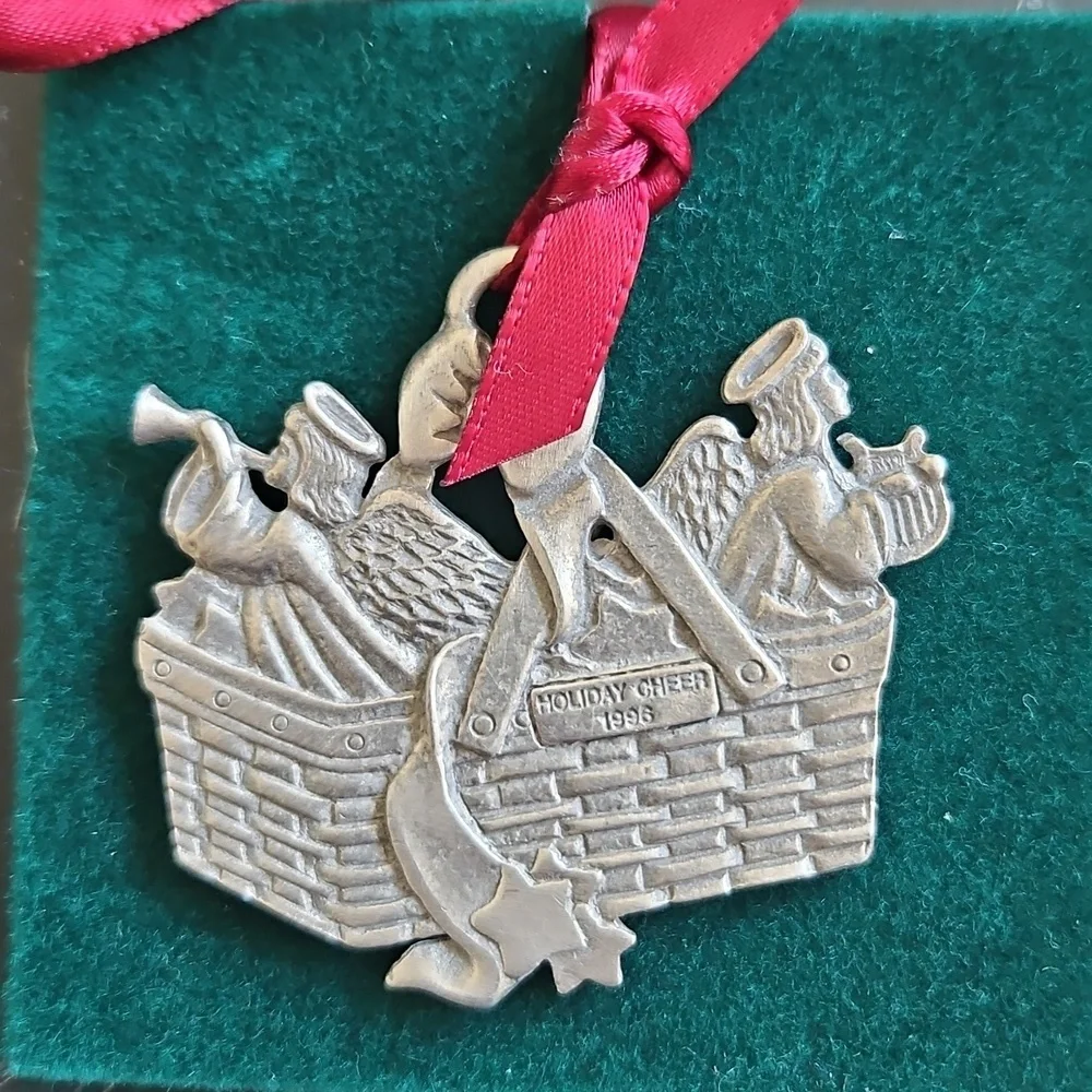 Longaberger 1997 Commemoarative Pewter Christmas Basket Ornament Collection IB
